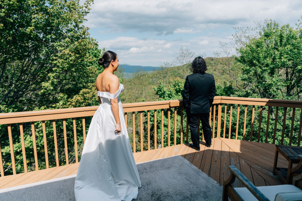 elopement first look at the airbnb