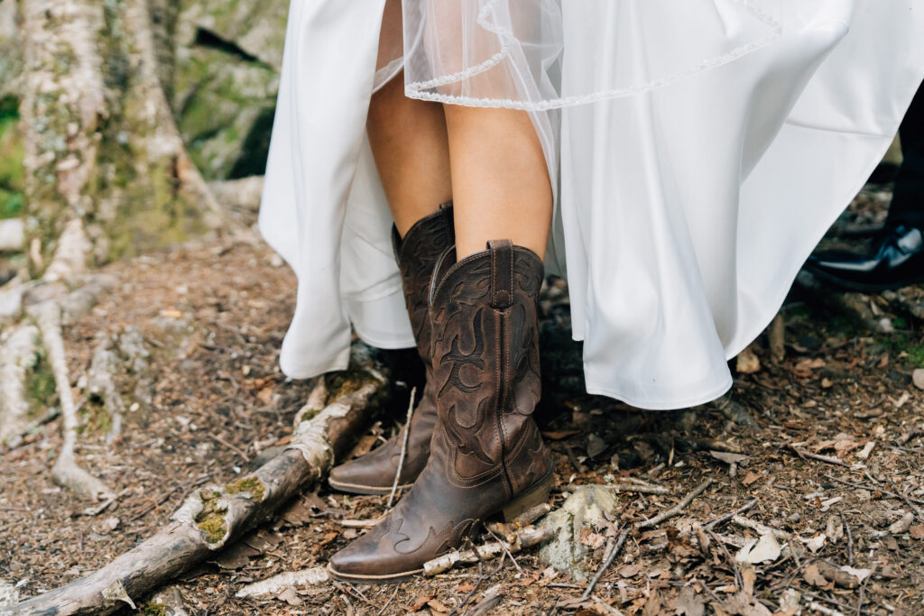 Texas bride shows off her cowboy boots, a nod to her home state